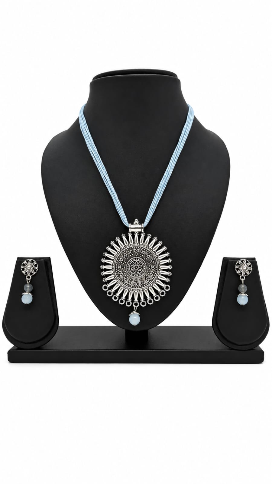 Dori pendant